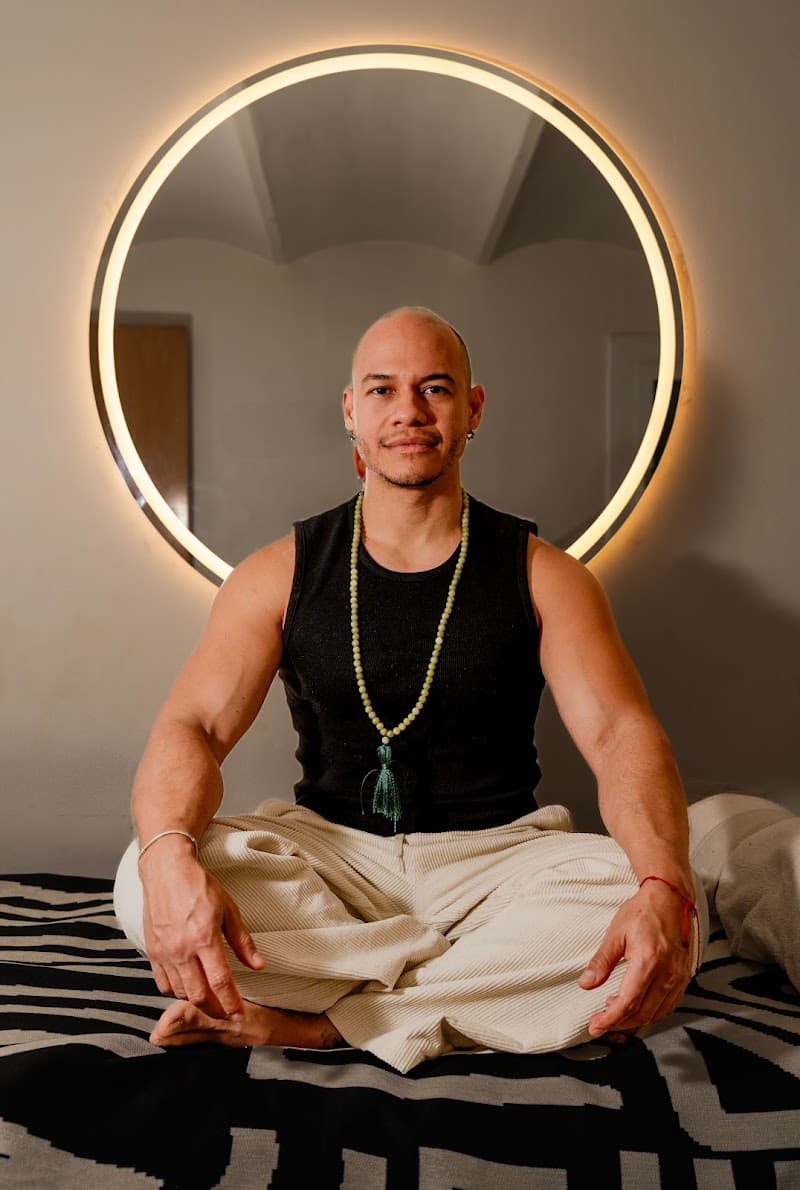 Soul Touch Therapy Masajes holisticos & Estetica Barcelona photo