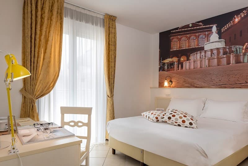 Sovrana Hotel & Re Aqva SPA Rimini photo