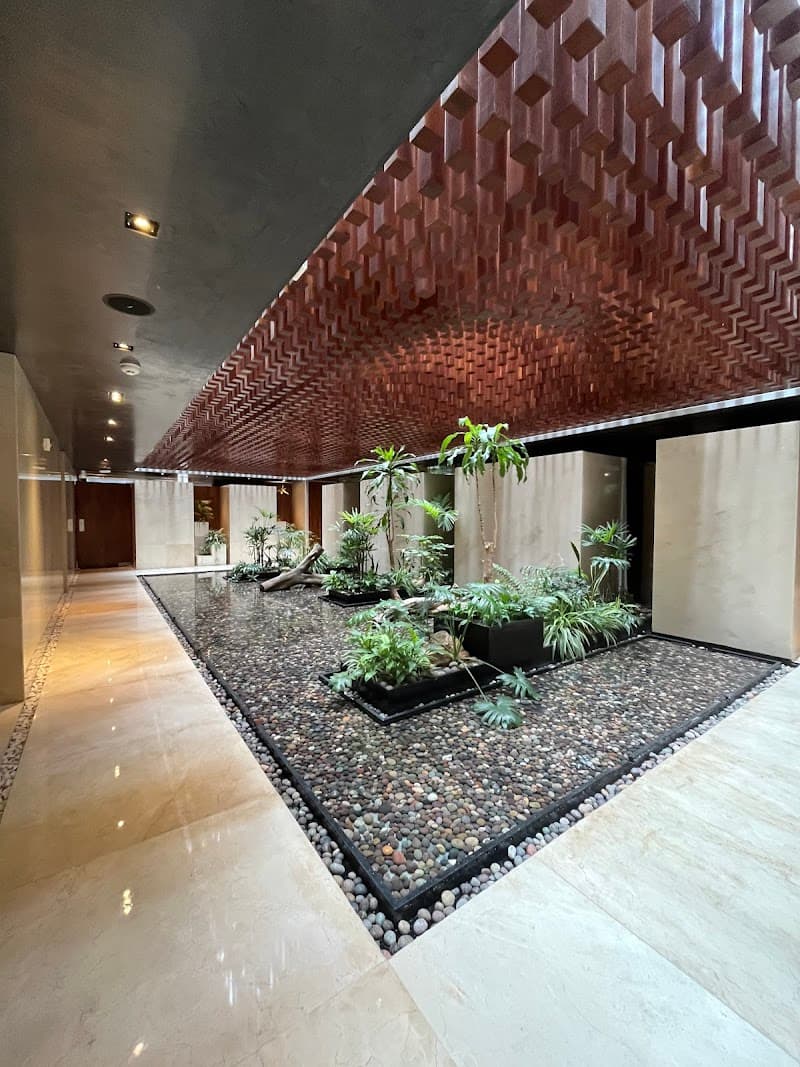 Spa by Liverpool Miguel Hidalgo photo