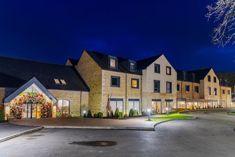 Spa by Wildes Chesterfield photo