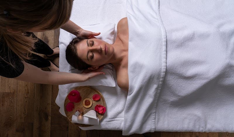 Spa Cinq Mondes Geneva photo