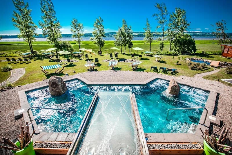 Spa des Neiges Ste-Anne-de-Beaupré photo