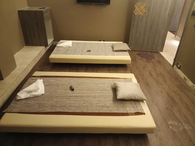 Spa Empire Lucknow photo