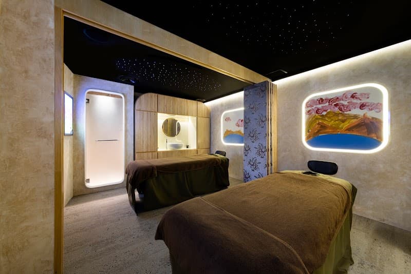 Spa Esprit Raffles City Singapore photo