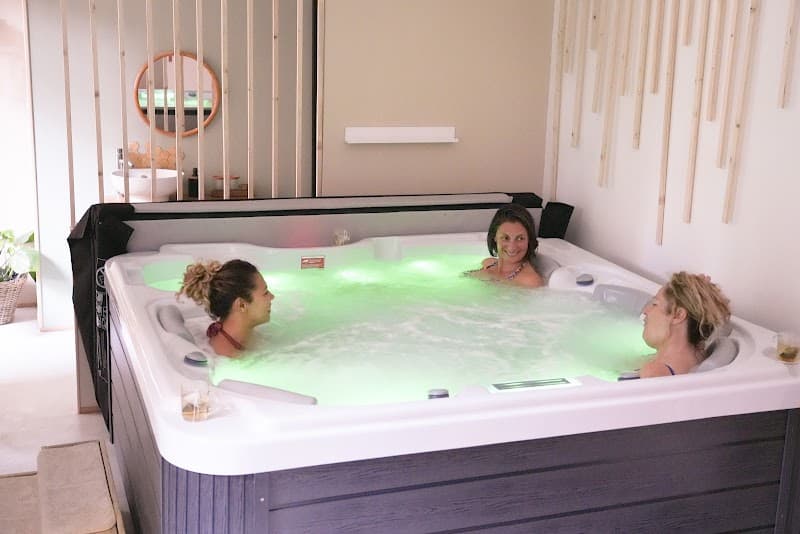 Spa Evasion De Soi Orange photo