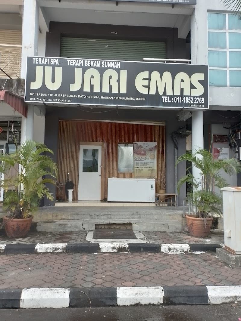 Spa ju jari emas Kluang photo