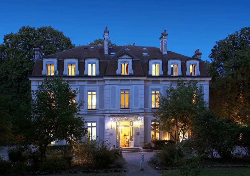 Spa Le Jardin des Sens - Château de la Dame Blanche Geneuille photo