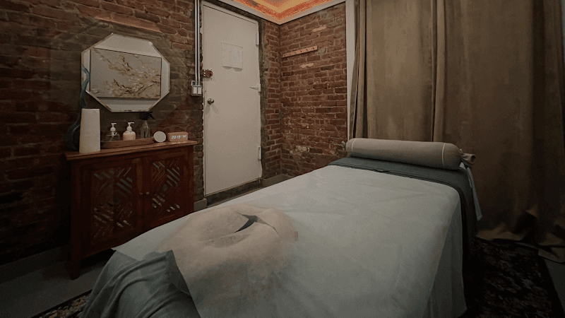 Spa Manshiguang New York photo