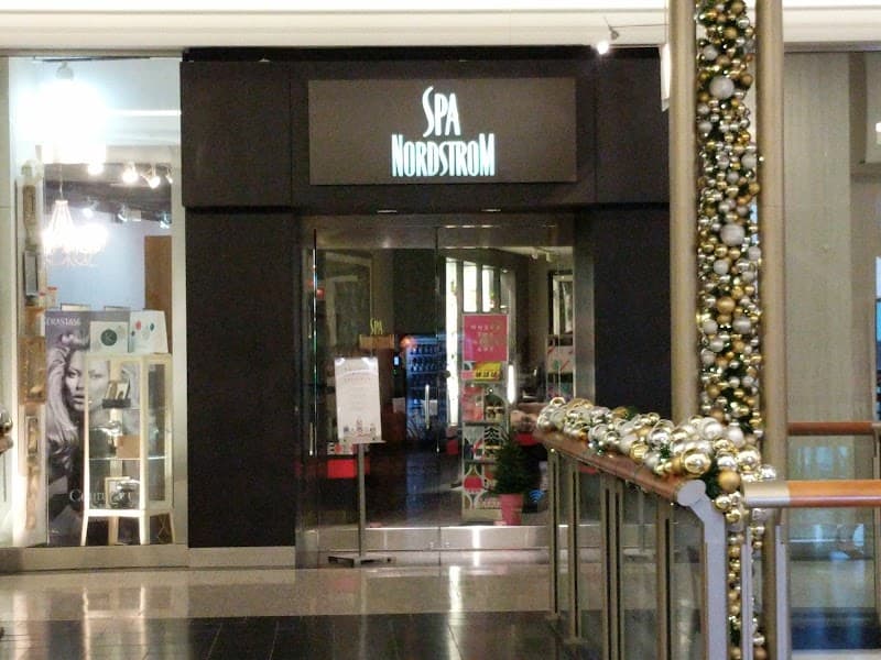 Spa Nordstrom - Michigan Avenue Chicago photo