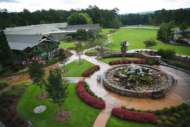 Spa Prunifolia Pine Mountain photo