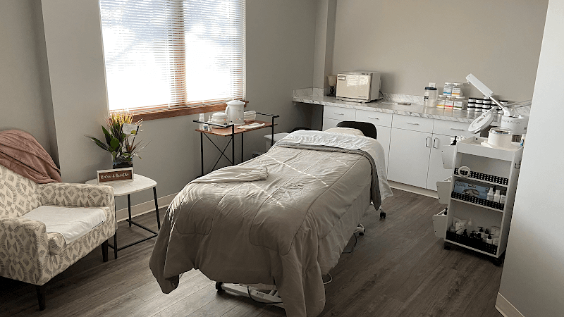 Spa Skin Care by Rachel Lincoln photo