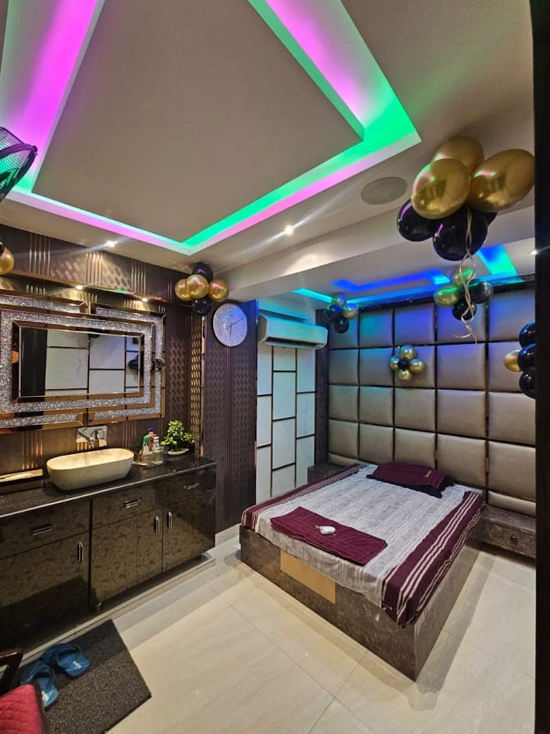 Spa Studio Luxury Spa Tilak Nagar Delhi photo