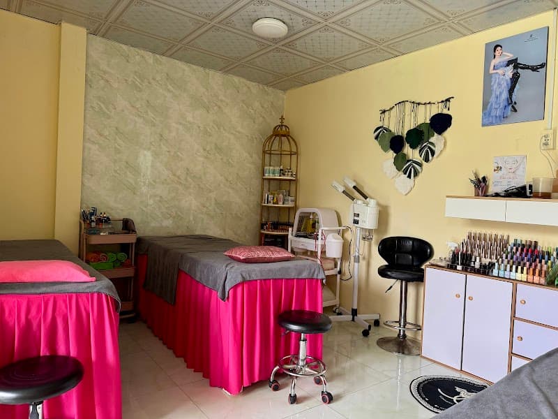 Spa Thẩm Mỹ Ngọc Trinh Dĩ An photo