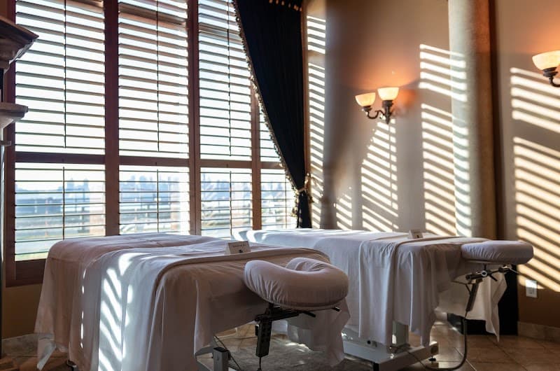 Spa Utopia Health & Wellness Centre North Vancouver photo