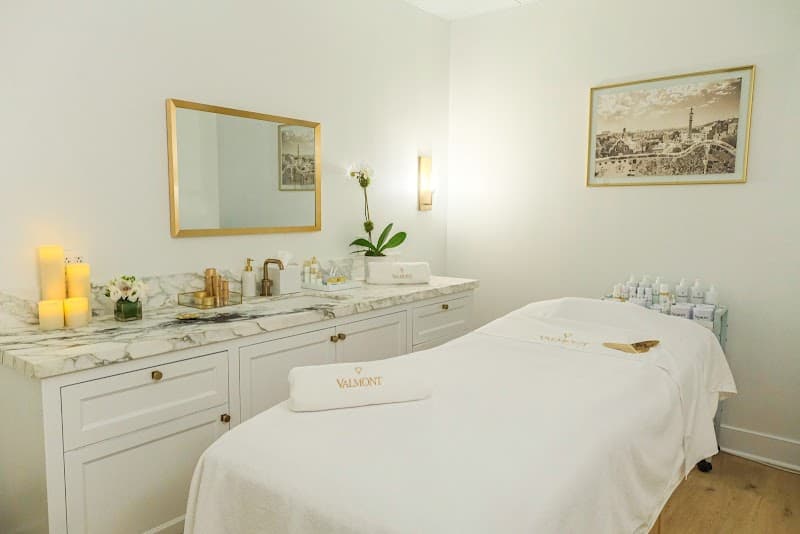 Spa Valmont at the Carlyle New York photo