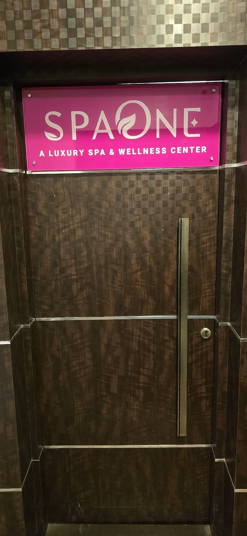 SpaOne Premium Spa Kochi photo