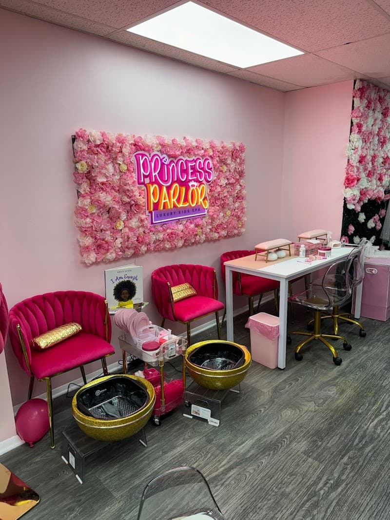 Sparkle Pupz on Wheels Salon and Spa Hyattsville photo