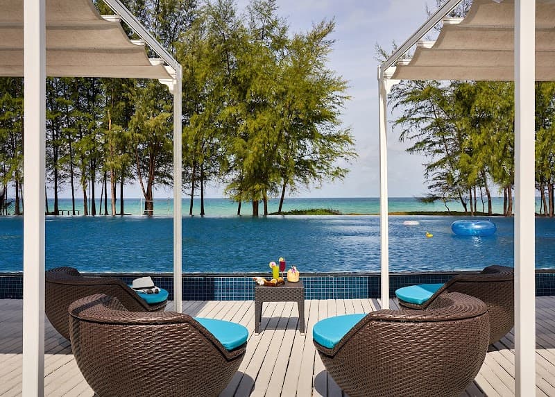 Splash Beach Resort Maikhao Phuket photo