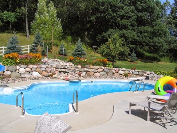 Splash Zone Pool & Spa River Falls photo