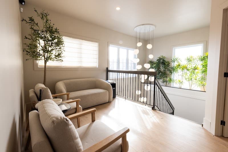 St-Laurent Médico-Esthétique Sherbrooke photo