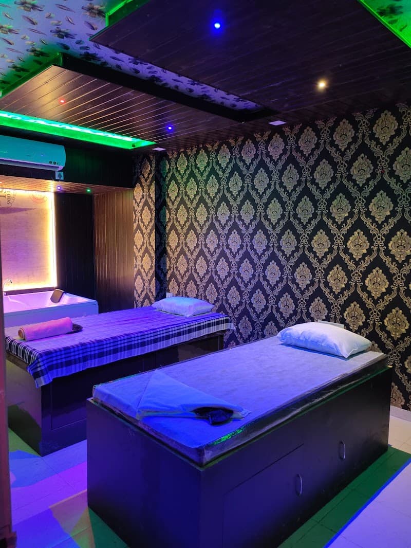 Star Gold Spa Pune photo