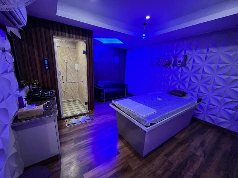 Star oasis spa pitampura | luxury spa | couples spa | female spa | male spa Delhi photo