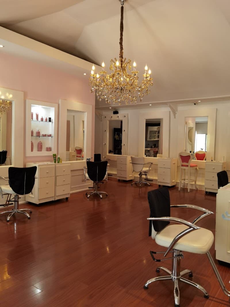 Studio 19 Salón Spa & Barber Shop Fraijanes photo