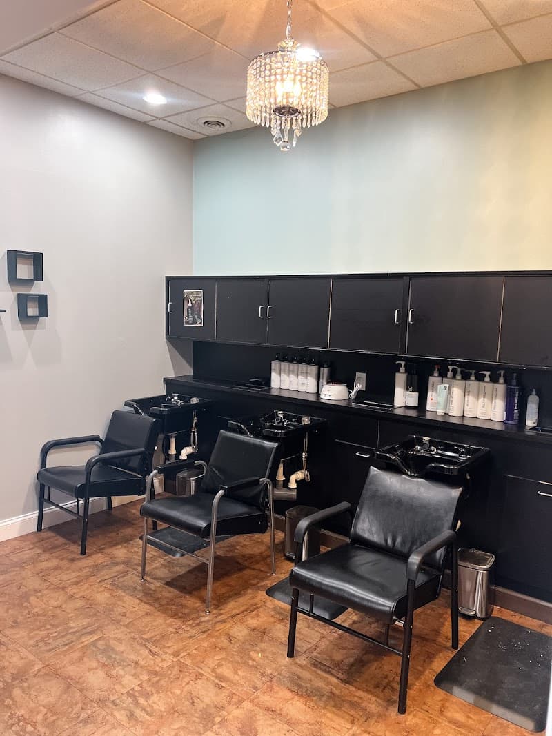Studio 3 Salon & Spa East Cleveland photo