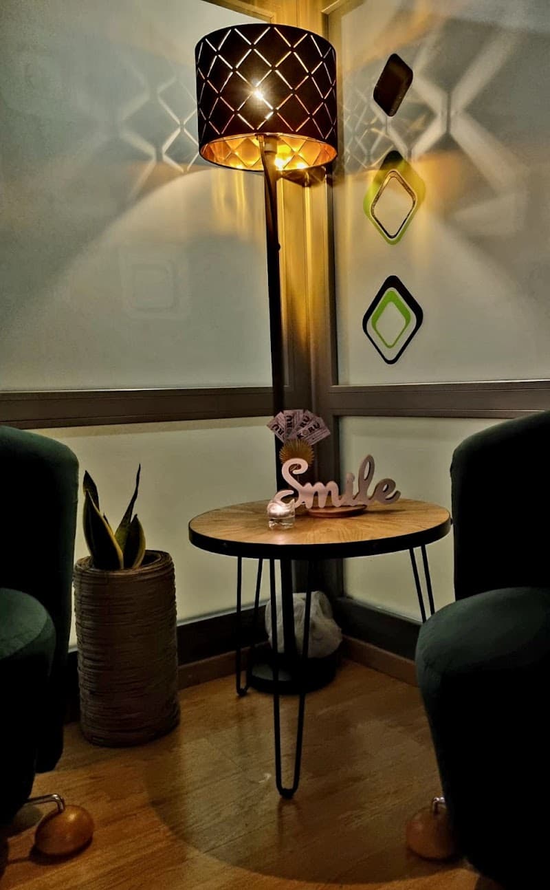 STUDIO KORU Touch of New Zealand Split photo