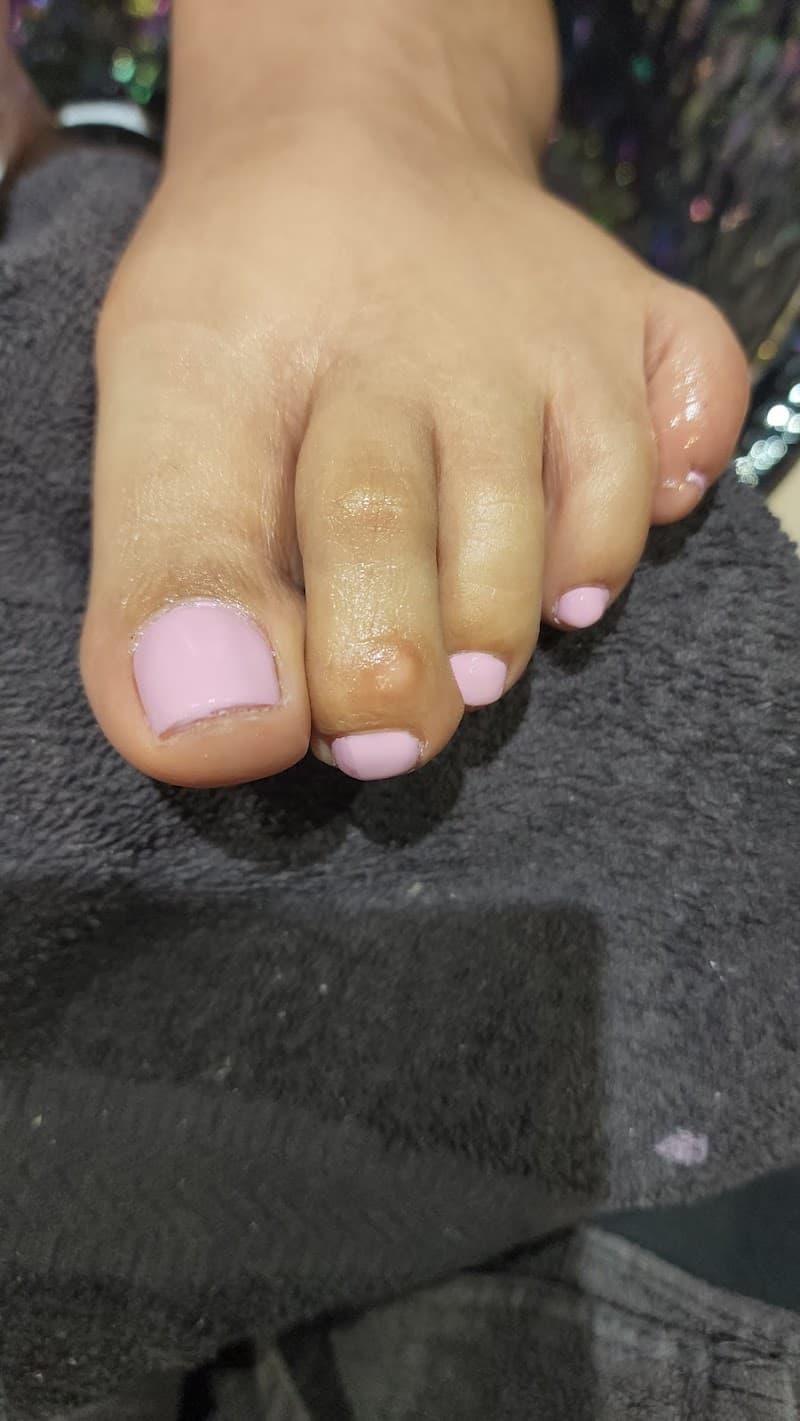 Sturdivants Beauty Unlimited Aurora photo