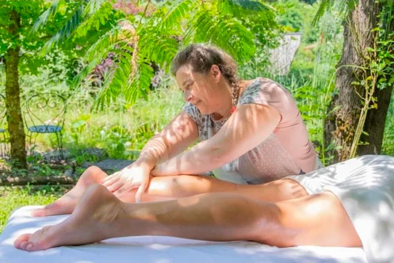 Sue-Dimension Bien-Etre Aime-la-Plagne photo