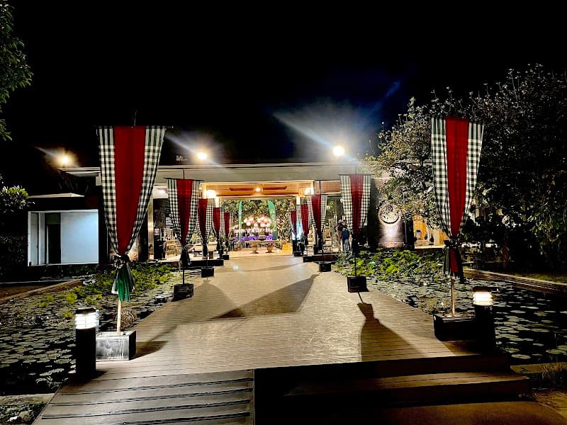 Sukhothai Treasure Resort and Spa Sukhothai Thani photo