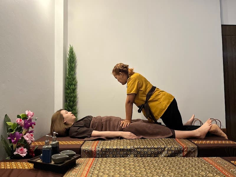 Sukjai Massage & Spa 304 Amphoe Si Maha Phot photo