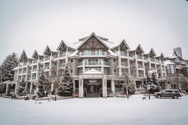 Summit Lodge Boutique Hotel by Paradox Whistler photo