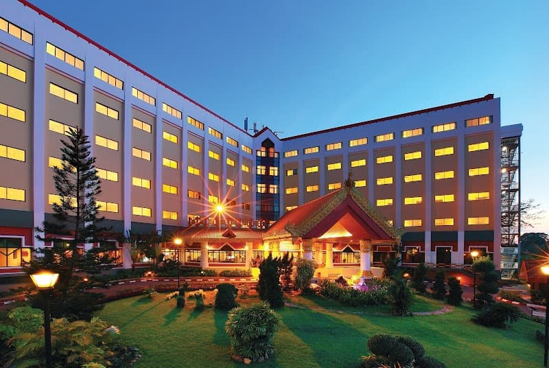 Summit Parkview Hotel Yangon photo