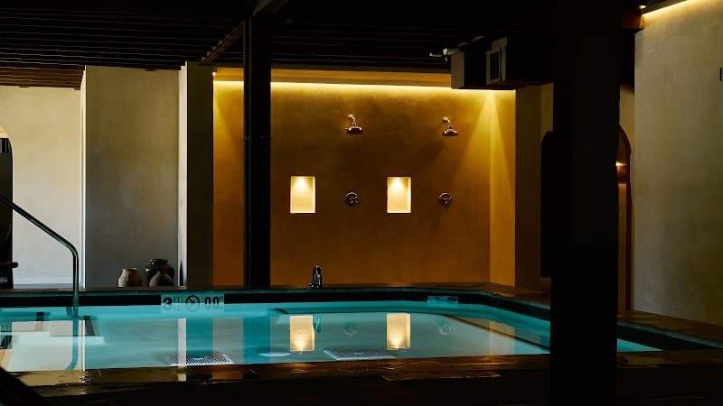 Sunday Hot Springs Charlotte photo