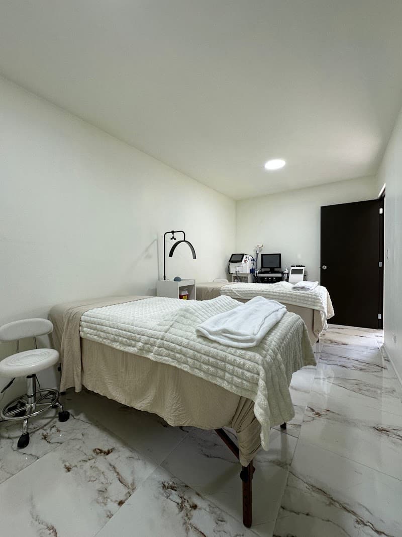 Sunshine and company spa Tijuana photo