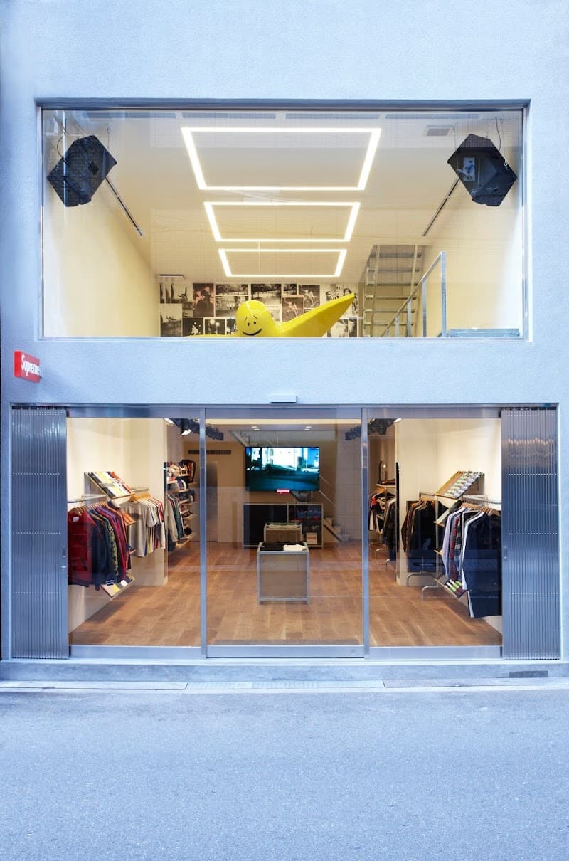 SUPREAM Shinsaibashi Store Osaka City photo