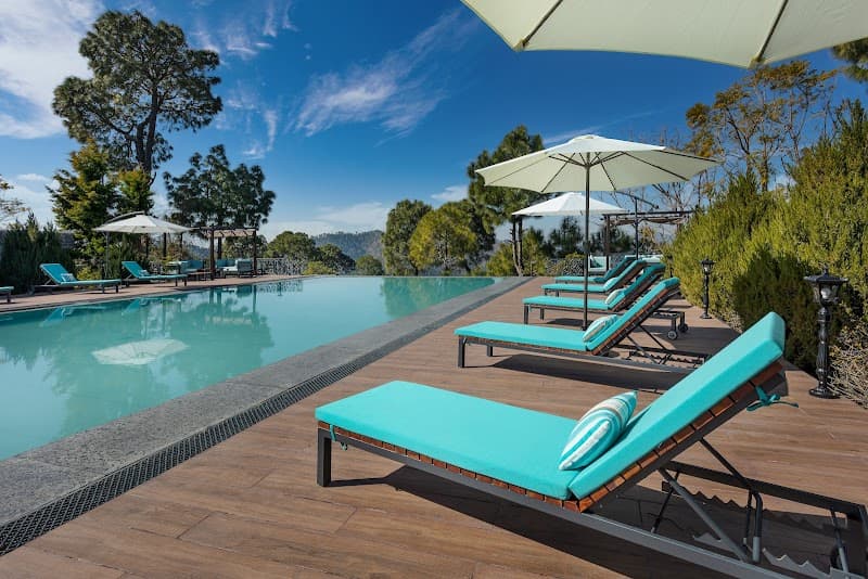 Suryavilas Luxury Resort & Spa Shimla photo