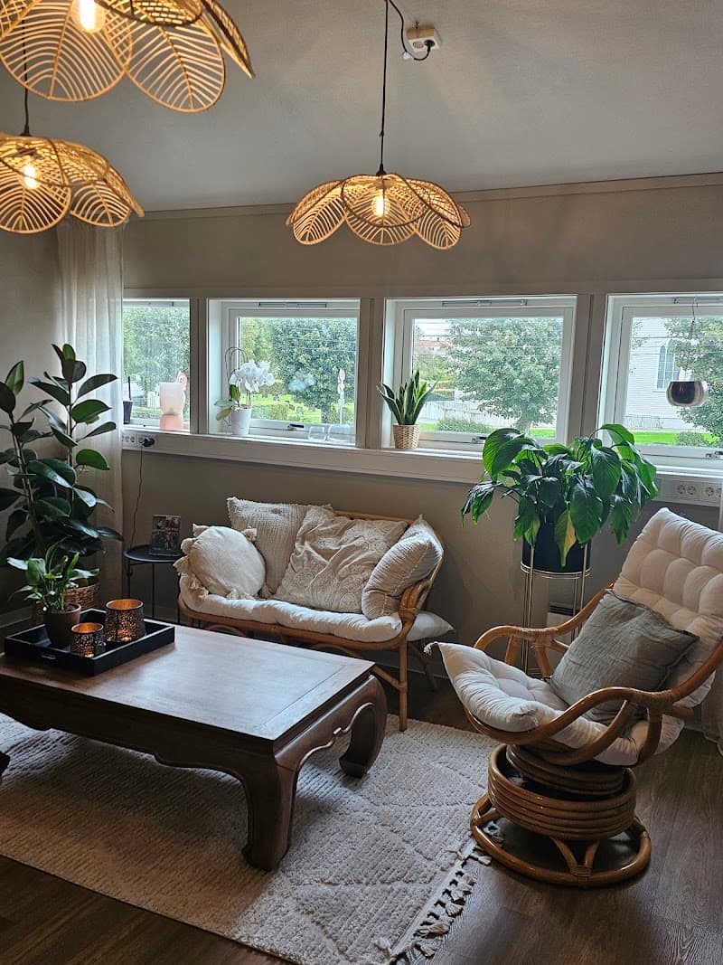 Susanne's Hudpleie og Muskelterapi Manger photo