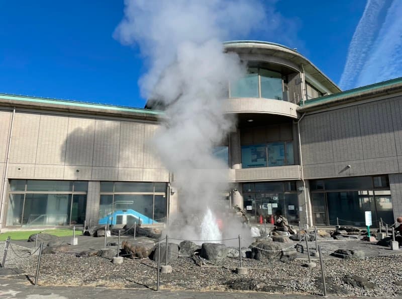 Suwa Lake Geyser Center Suwa City photo