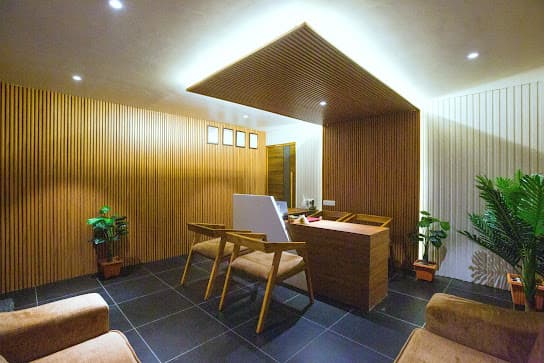 Swan Ayurvedic Massage Salon and Spa Hubballi photo