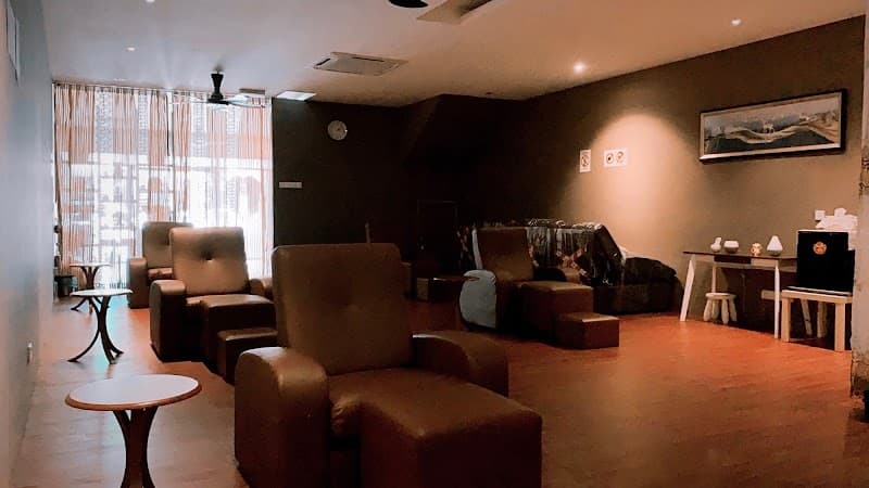 Tai Chi Health Foot Reflexology Klang photo