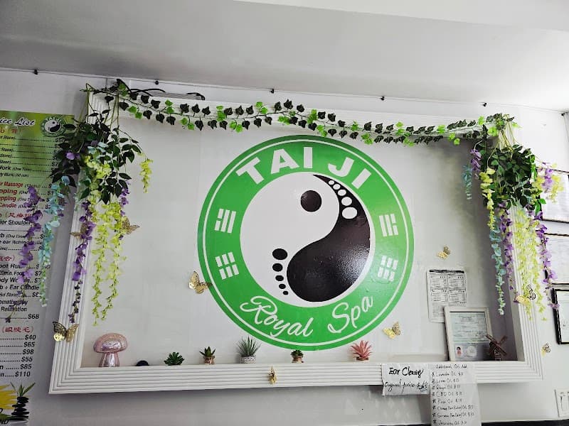 Taiji Royal Spa New York photo