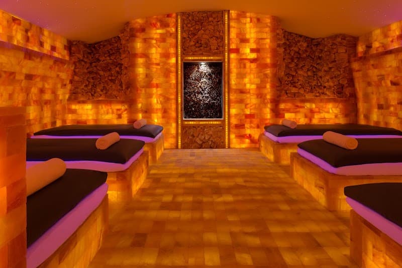Talise Spa Amr Bin Alaas street photo