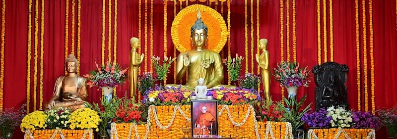 Taman Buddha Bangalore photo
