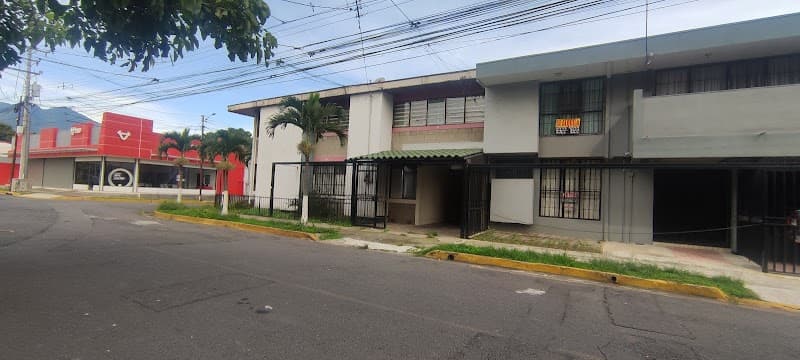 Tantrik by Mari San José photo