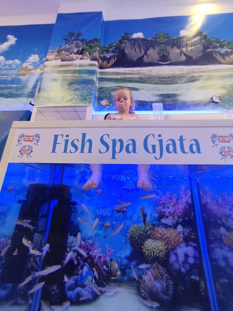 Terapi Dhe Masazh Me Peshq Lagoon Fish Spa Gjata Durrës photo
