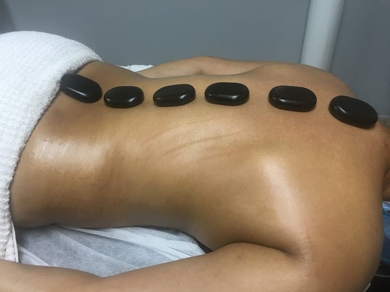 Terapia de Masajes Eucalipto Santo Domingo photo
