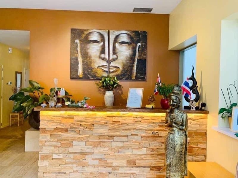 Thai Crystal Palace Sanmin Hall Royal Thai Massage Taichung City photo